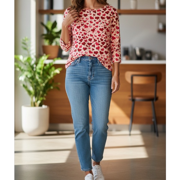 Talbots Women's Plus Bateau Neck Tee AN3 Scattered Hearts Size 1X Plus NWT - Picture 2 of 12